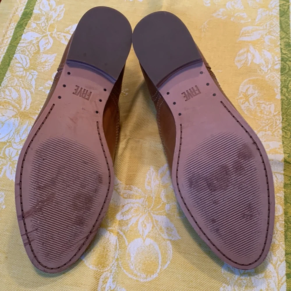 Frye Leather Oxfords woman size 9B-update - Picture 2 of 10